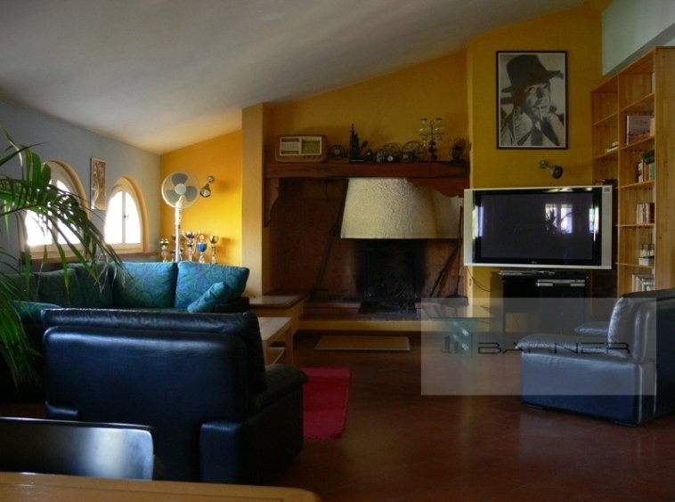 Villa in Ferno, Lombardy, Italy 5 - 17672543