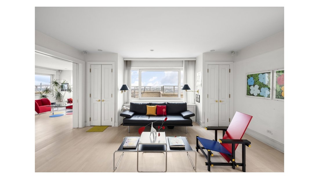 Co Op in New York, New York, United States 4 - 17671089