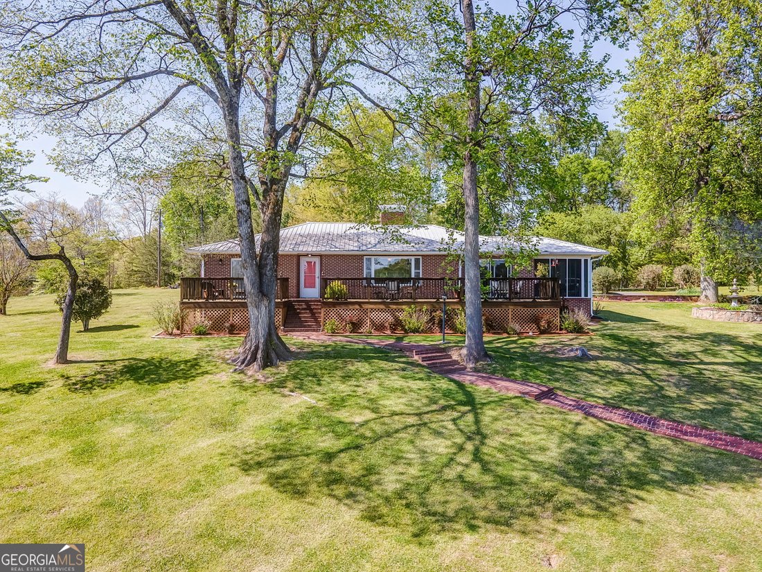 House in Menlo, Georgia, United States 1 - 17672879