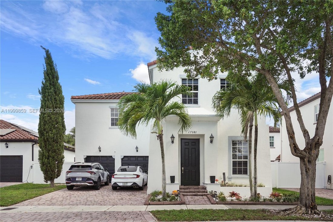 House in Miami, Florida, United States 1 - 17670281