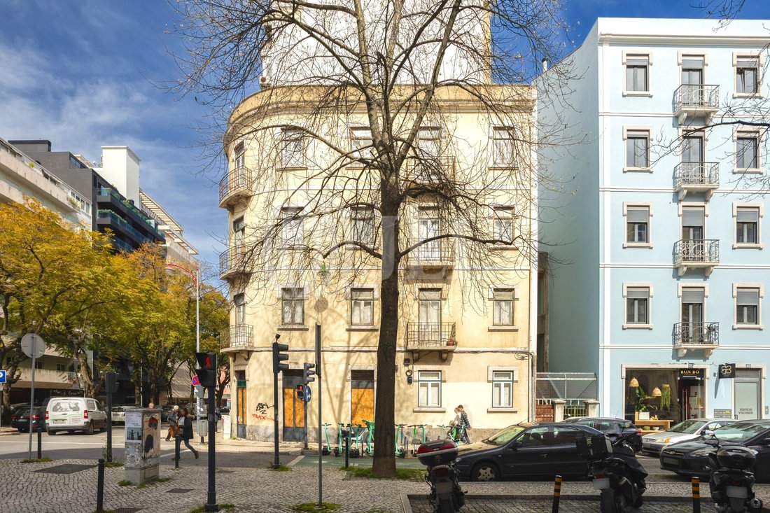 Apartment in Avenidas Novas, Lisbon, Portugal 3 - 17674111