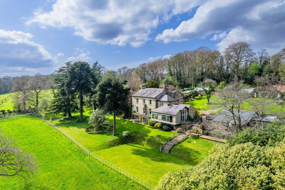 House in Ruabon, Wales 3 - 17670255