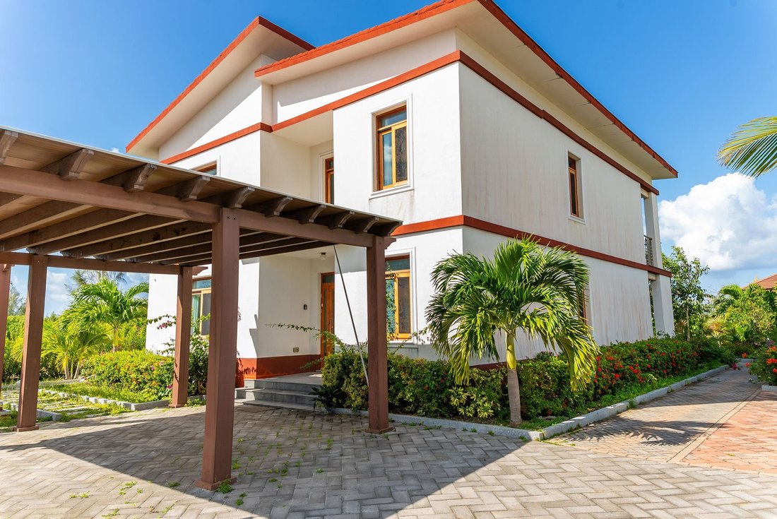 House in Patricks Island, George Town, Cayman Islands 1 - 17670827