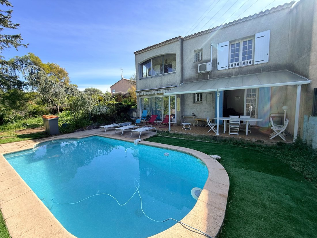 Villa in Exterieurs, Frejus, France 1 - 17670614