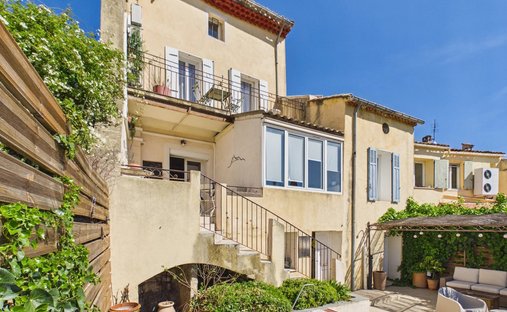 House in Pourrieres, Provence-Alpes-Côte d'Azur, France 1
