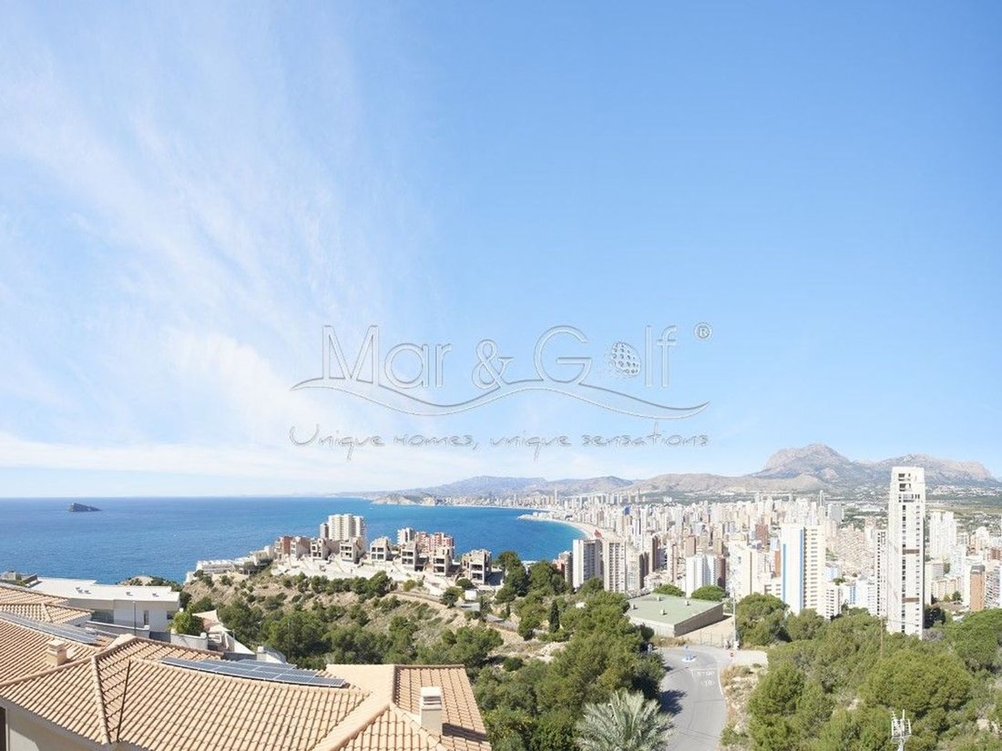 Villa in Benidorm, Valencian Community, Spain 3 - 17669895
