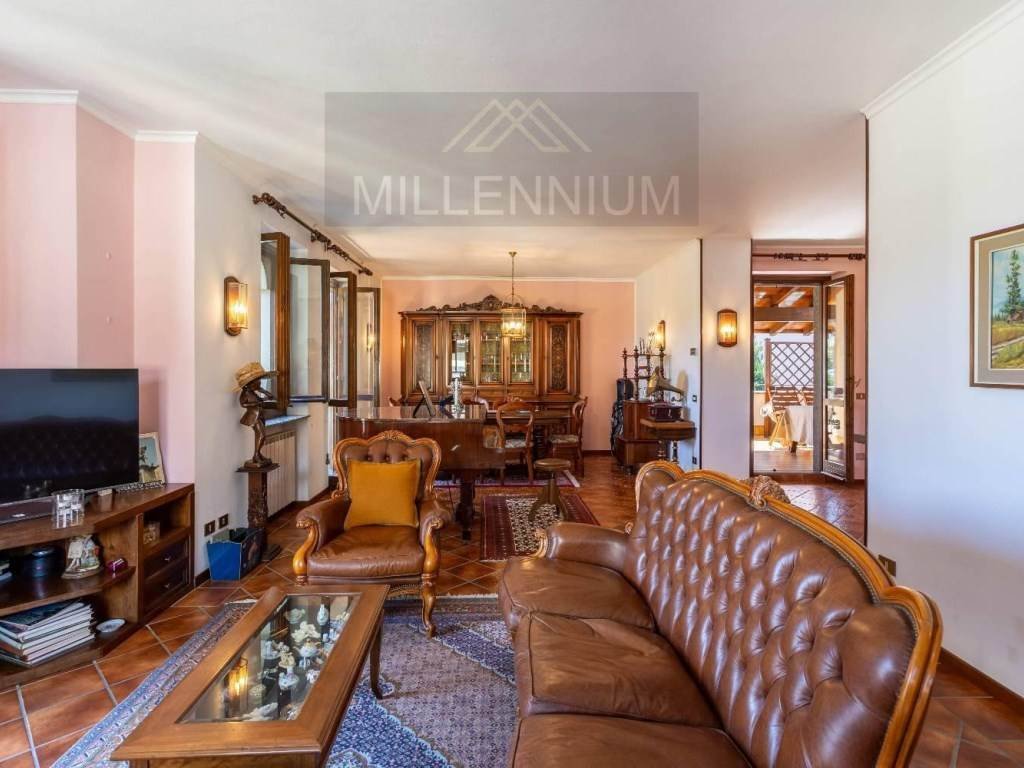 Villa in Stresa, Piedmont, Italy 1 - 17673733