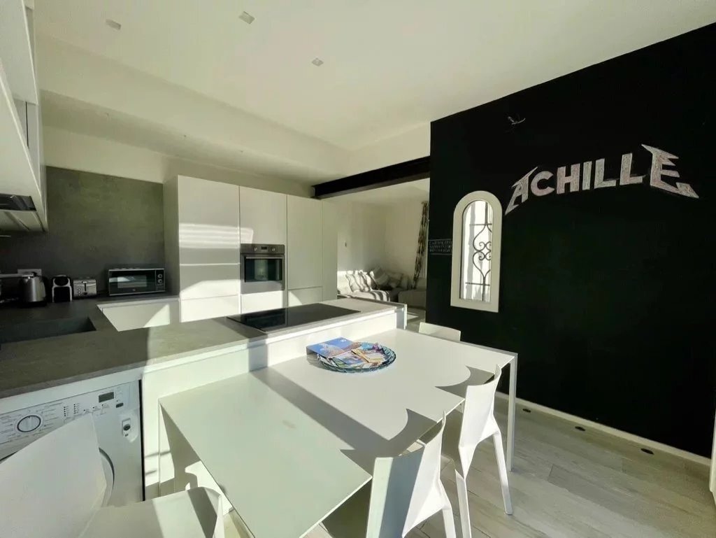 Apartment in Antibes, Provence-Alpes-Côte d'Azur, France 3 - 17673839