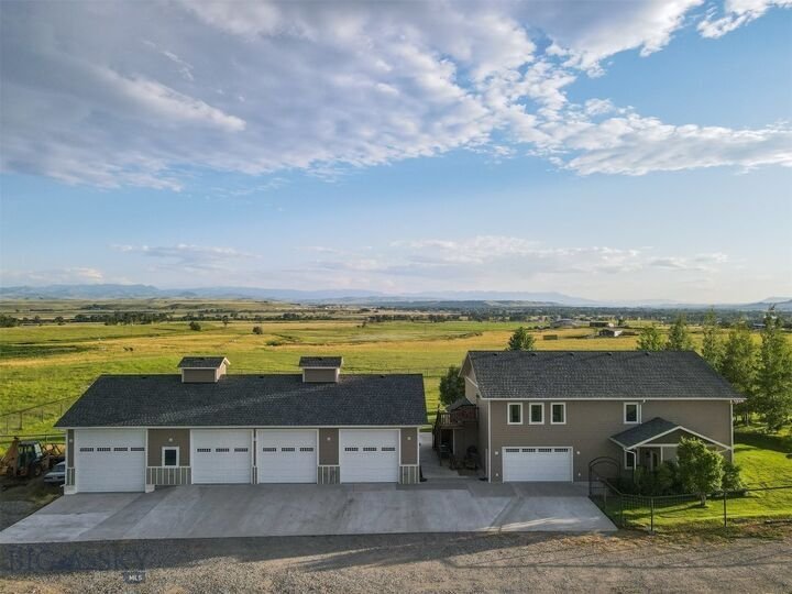 House in Big Timber, Montana, United States 2 - 17432497
