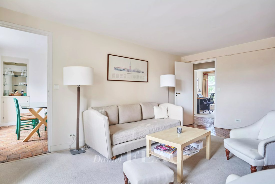 Appartement à Saint Thomas d'Aquin, Paris 7e Arrondissement, Paris 4 - 17671453