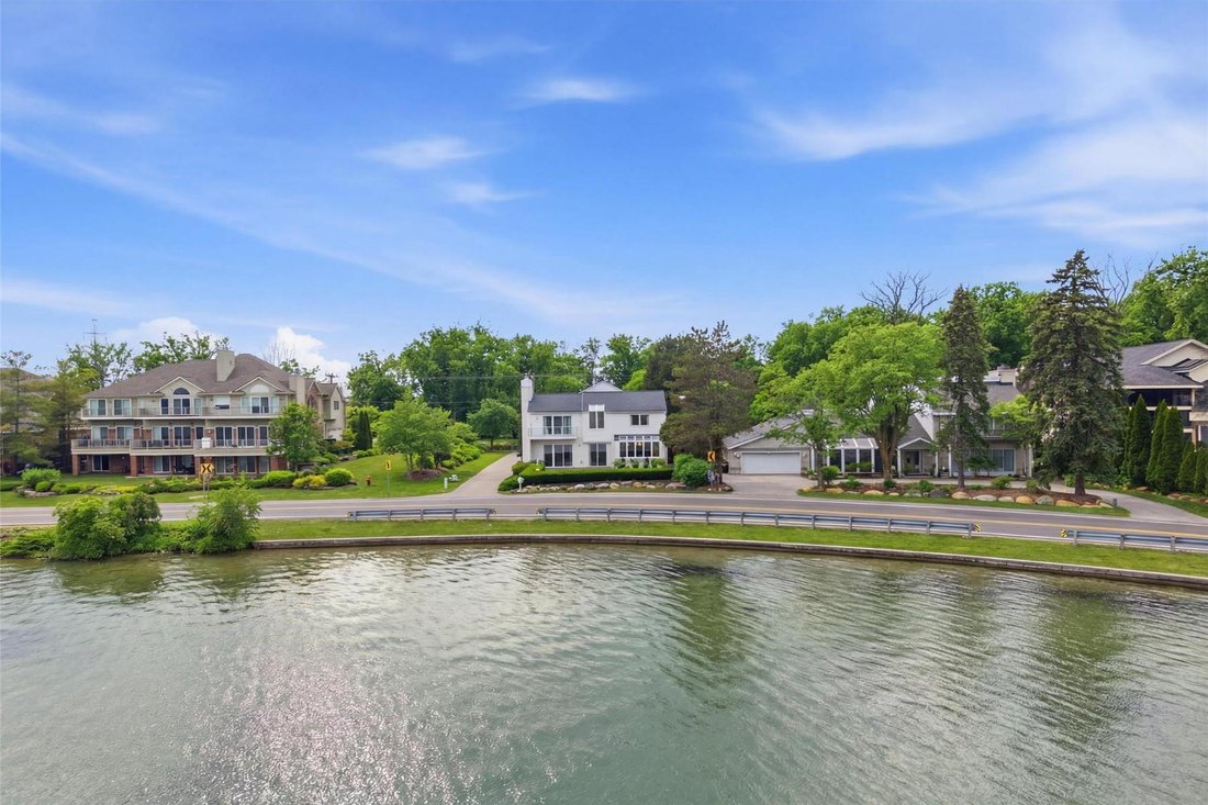 House in Orchard Lake Village, Michigan, United States 3 - 17671492