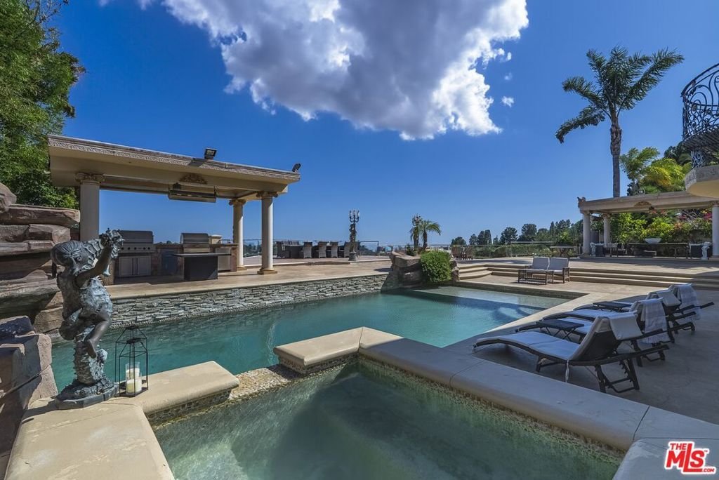 House in Los Angeles, California, United States 1 - 17670153