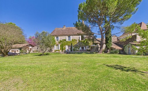 House in Issigeac, Nouvelle-Aquitaine, France 1