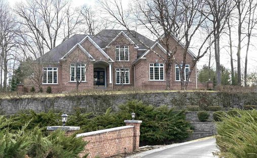House in Bedford, New Hampshire, United States 1