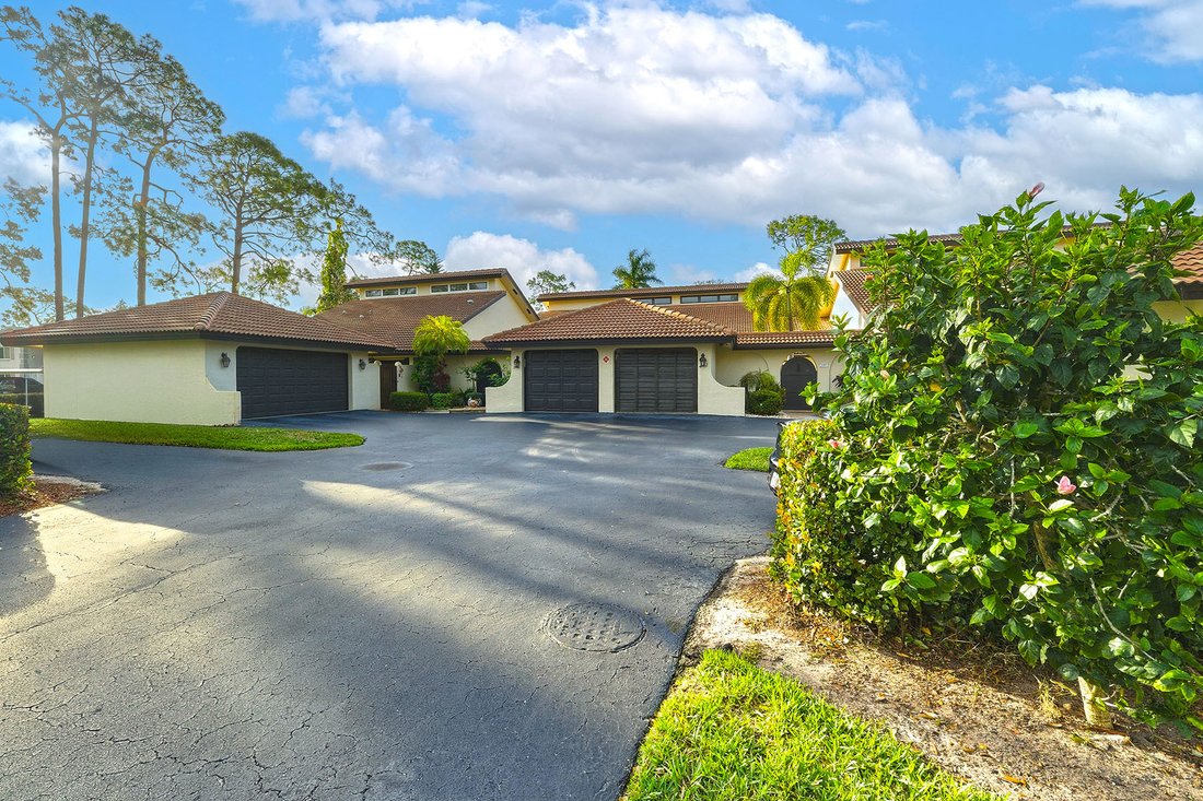 Naples, Florida, United States 1 - 17671253