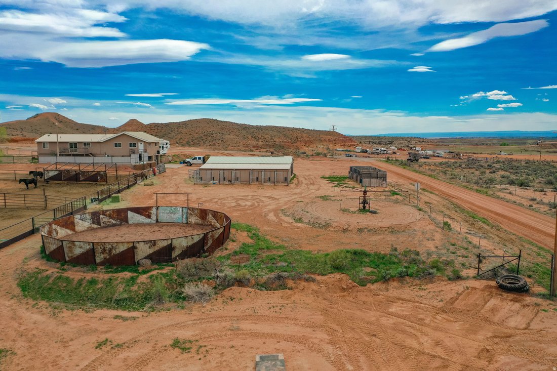 House in Lapoint, Utah, United States 1 - 17672632