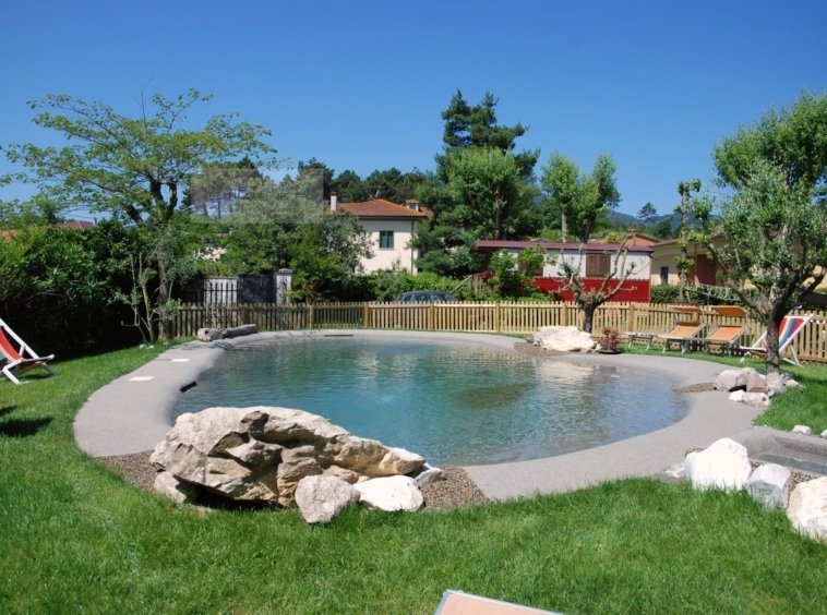 Villa in Ferno, Lombardy, Italy 2 - 17672543