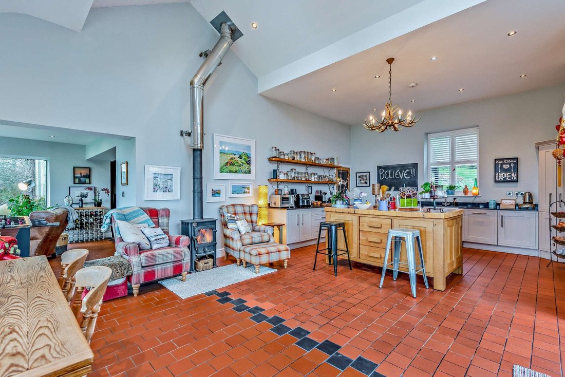 House in Ruabon, Wales 5 - 17670255
