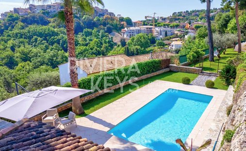Villa in Gattières, Provence-Alpes-Côte d'Azur, France 1