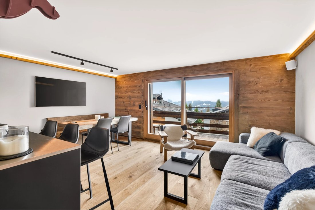 Exceptional Renovated Apartment In The Heart Of Verbier