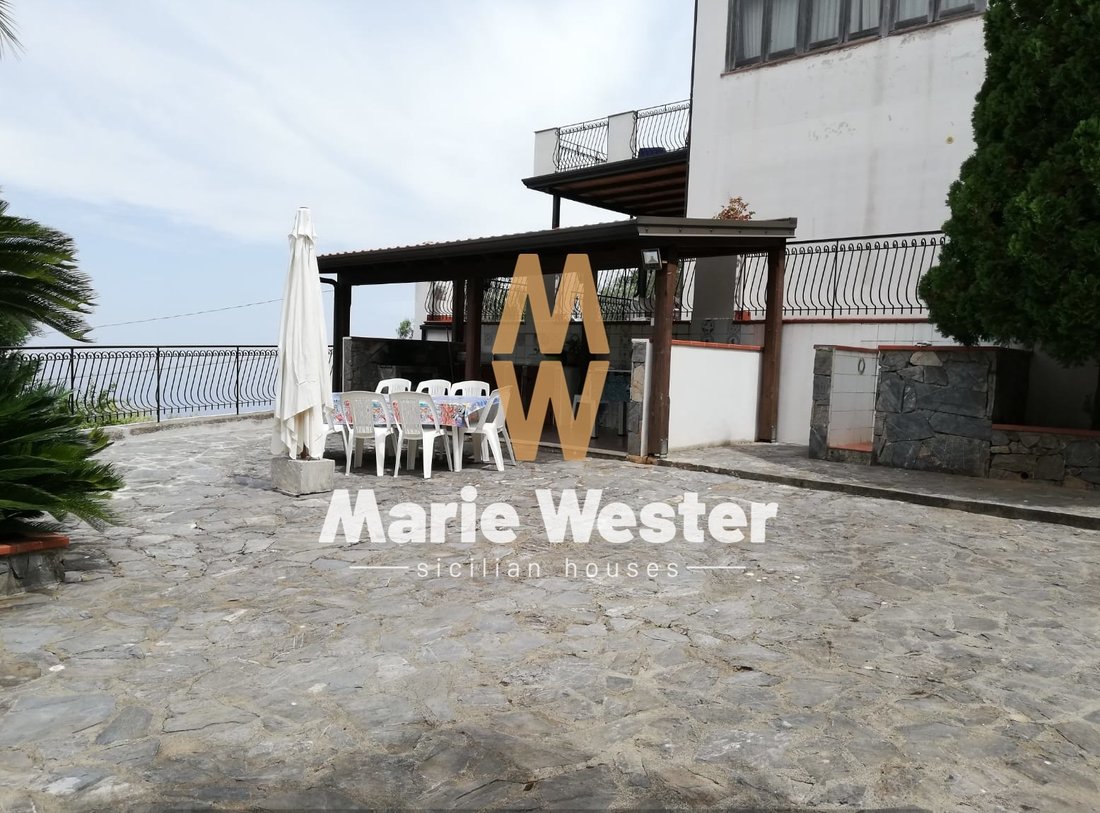 Villa in Gioiosa Marea, Sicily, Italy 5 - 17675647