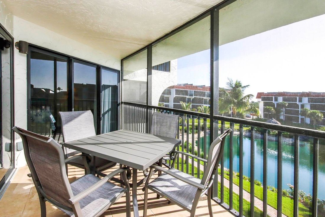 Condo in Sanibel, Florida, United States 2 - 17675953