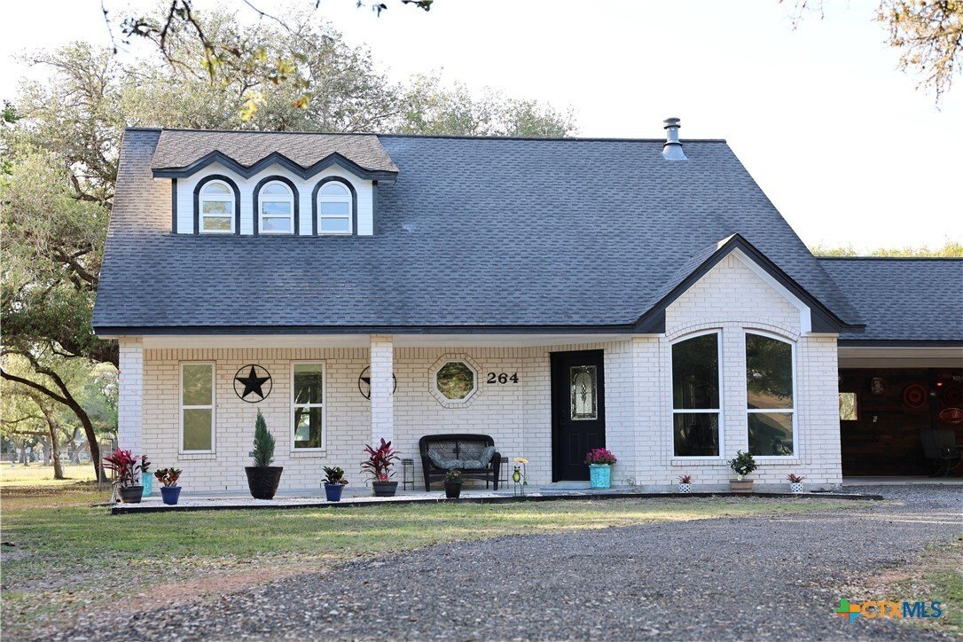 House in Inez, Texas, United States 2 - 17545846