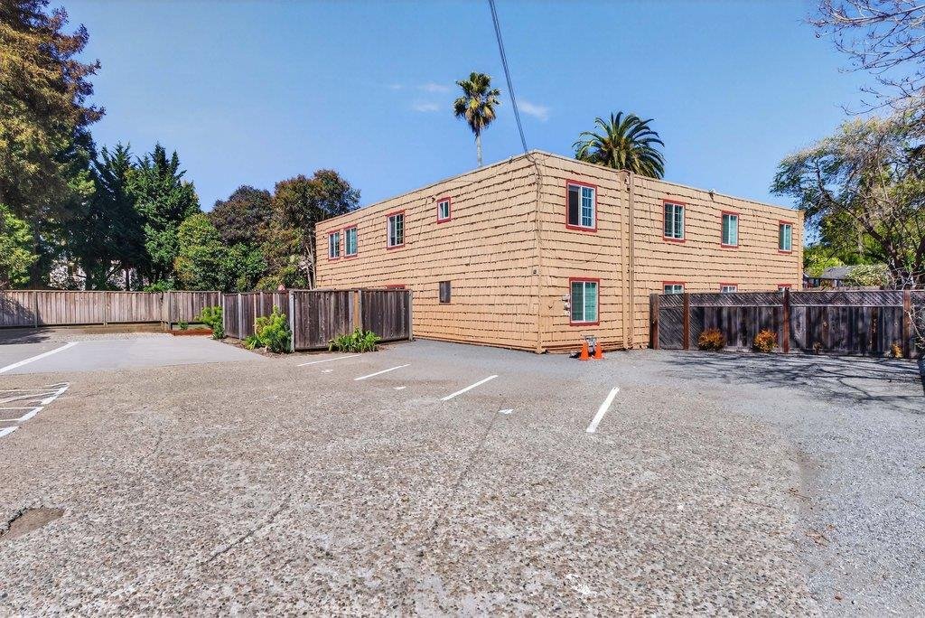 Santa Cruz, California, United States 3 - 17676069