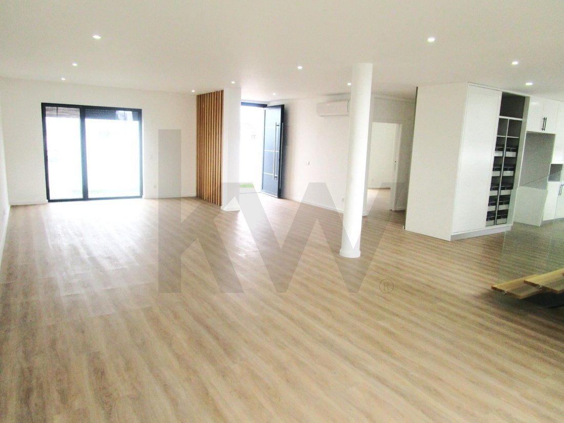 Townhouse in Alcacer do Sal, Setubal, Portugal 2 - 17676339