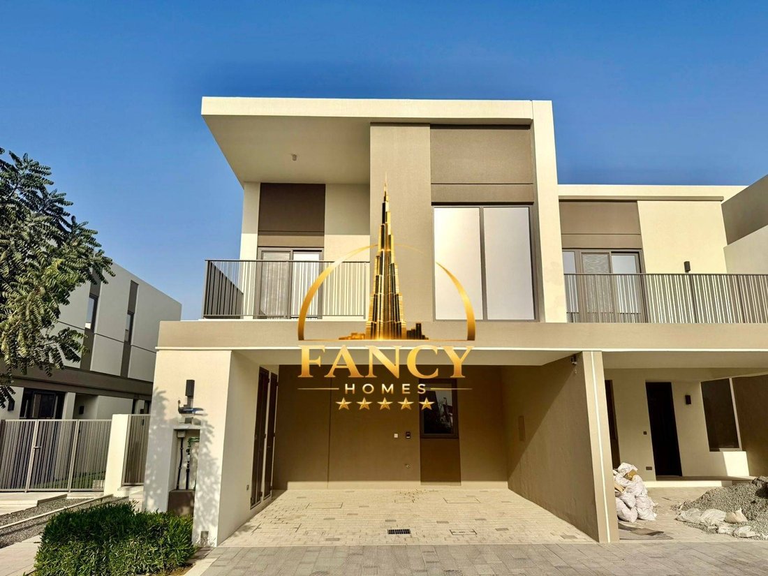 Villa in Tilal Al Ghaf, Dubai, United Arab Emirates 1 - 17676245