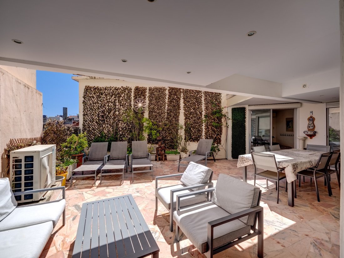 Apartment in Saint Nicolas, Cannes, France 2 - 17675730