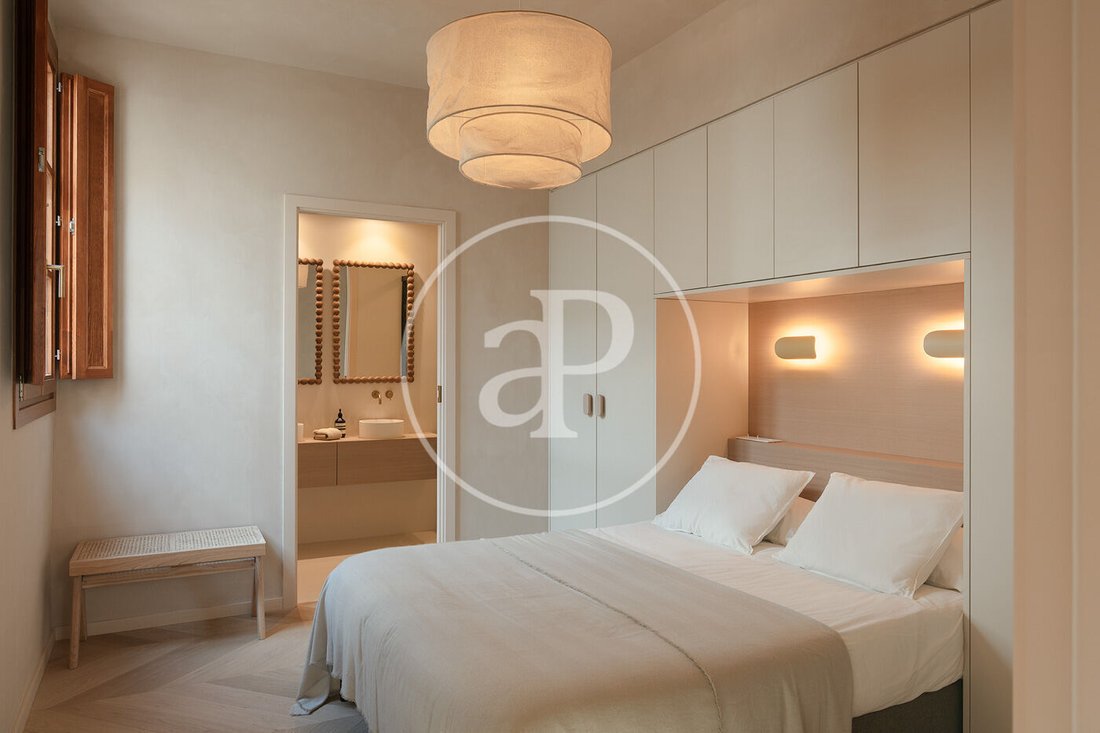 Penthouse in Ciutat Vella, Barcelona, Spain 5 - 15447684