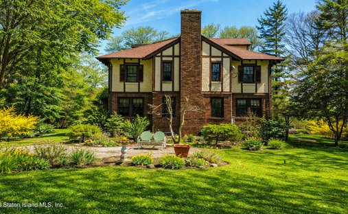 House in New York, New York, United States 1