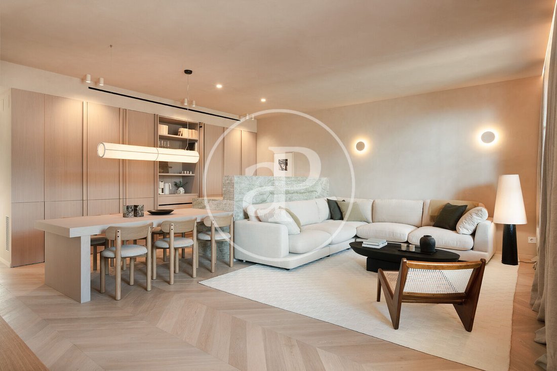 Penthouse in Ciutat Vella, Barcelona, Spain 1 - 15447684