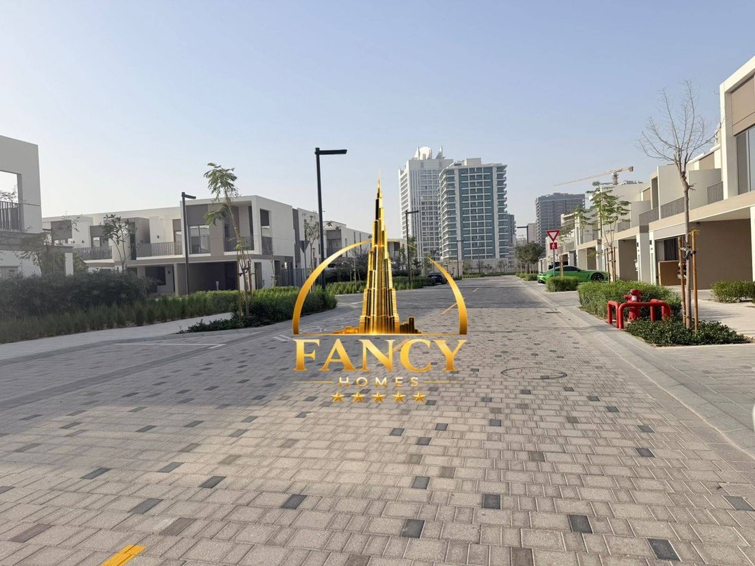 Villa in Tilal Al Ghaf, Dubai, United Arab Emirates 4 - 17676245