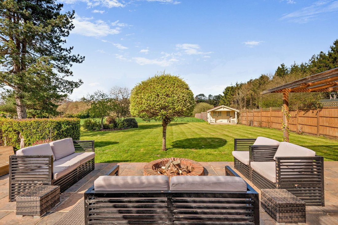House in Cowfold, England 5 - 17675939