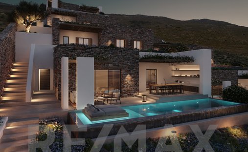 Villa in Antiparos, Aegean, Greece 1