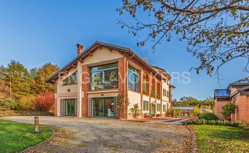 House in Mombaruzzo, Piedmont, Italy 1