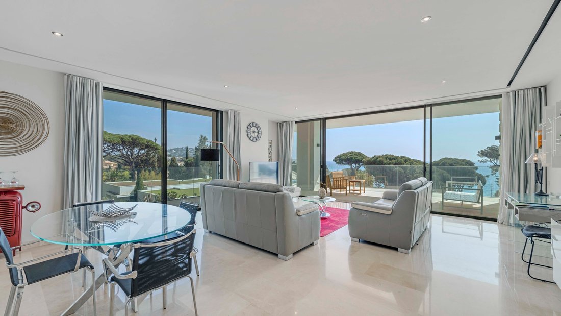 Apartment in Ville-Les Saquedes-Le Bouillonnet, Sainte-Maxime, France 2 - 17675727