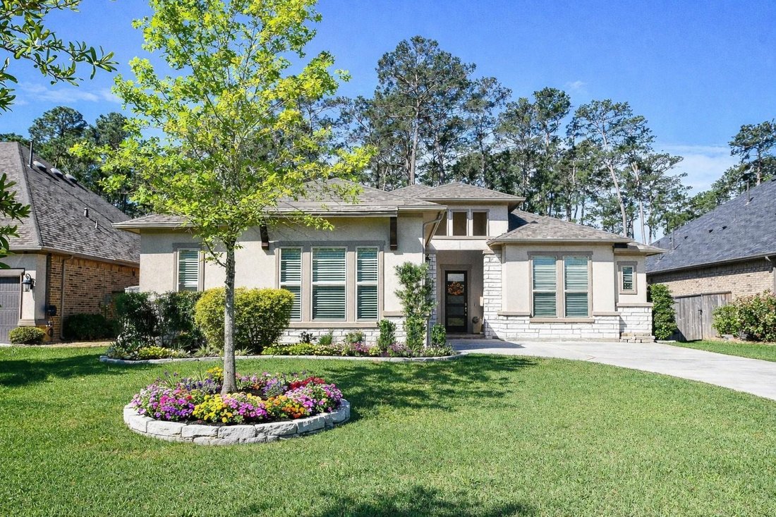 Casa a Pinehurst, Texas, Stati Uniti 2 - 17676308