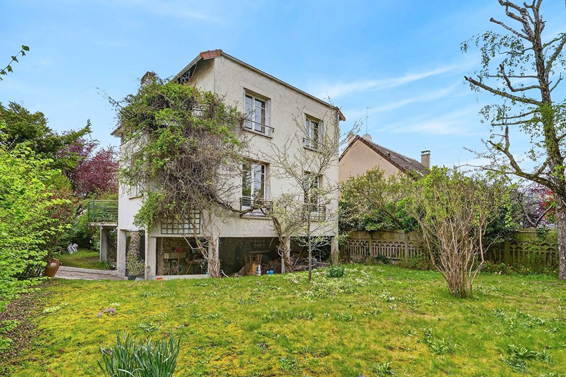 House in Forêt Domaniale, Meudon, France 1 - 17676672