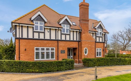House in Woodhall Spa, England 1