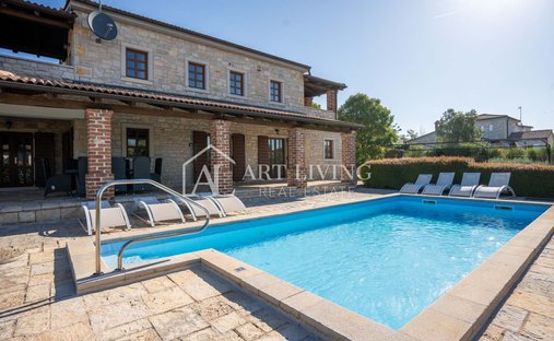 House in Porec, Istria County, Croatia 1