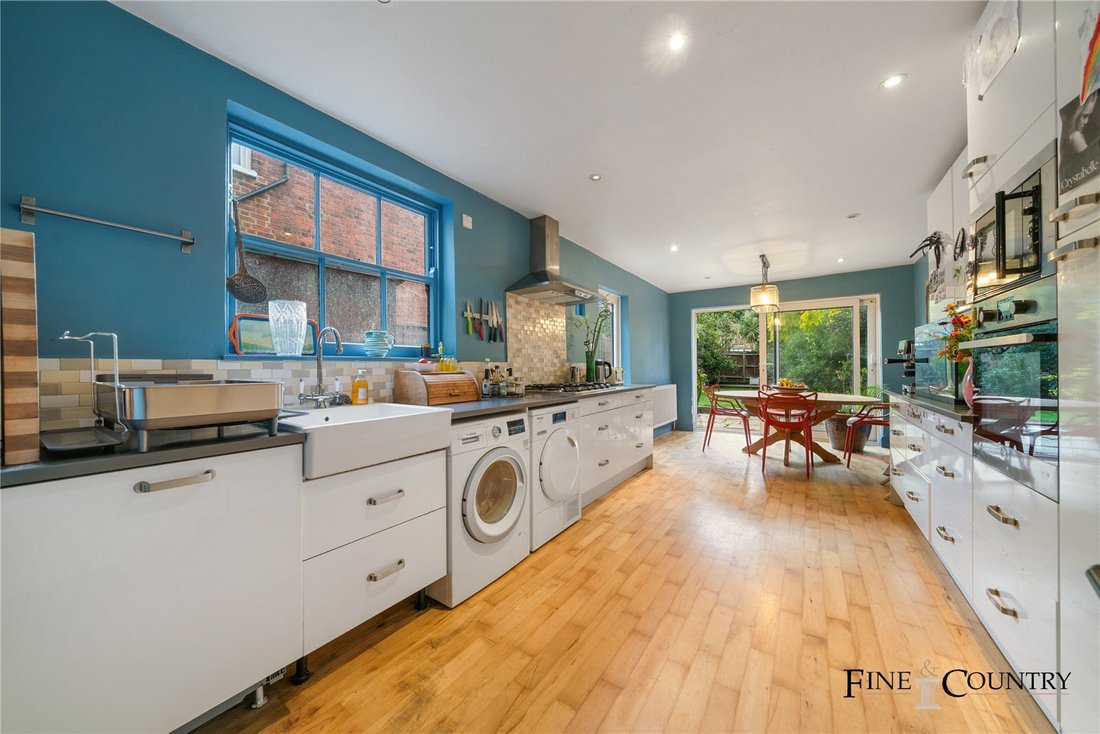 Maison à Willesden Green, Brent, Angleterre 4 - 17676631