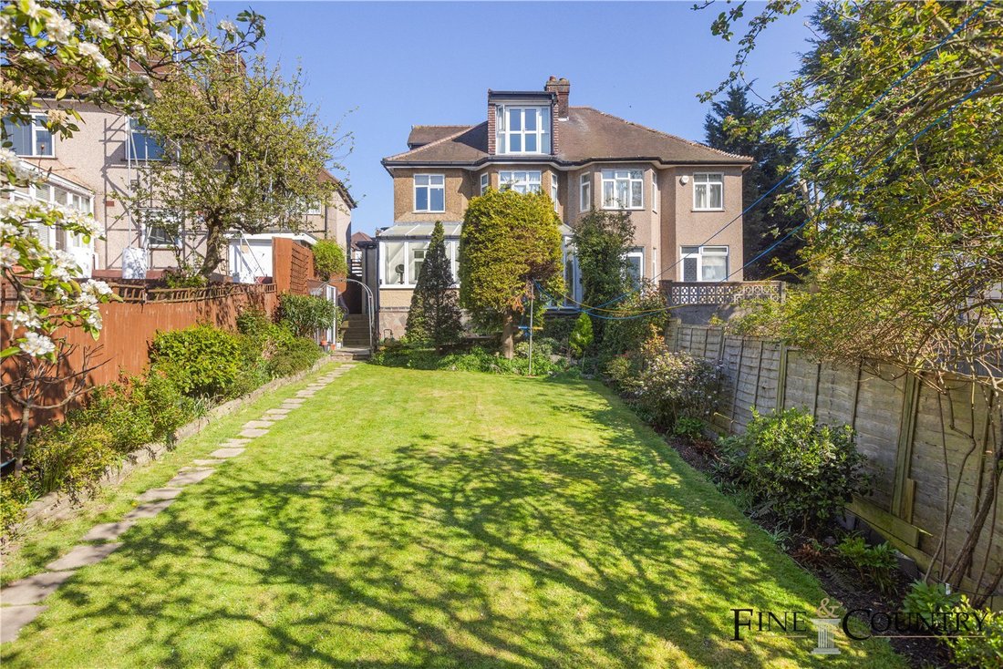 House in Willesden Green, Brent, England 4 - 17676844