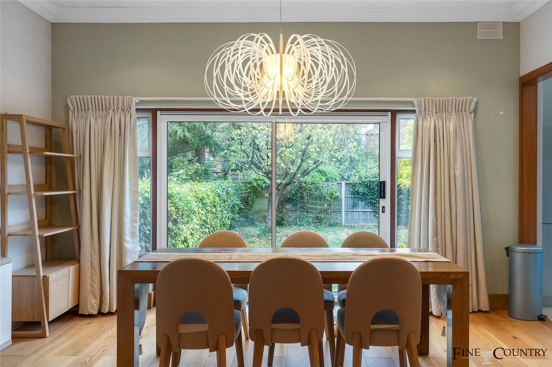 Apartment in Willesden Green, Brent, England 3 - 17676893