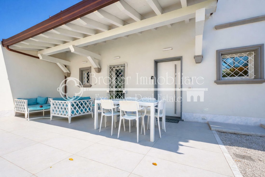 Villa in Center, Forte dei Marmi, Tuscany 5 - 17676482