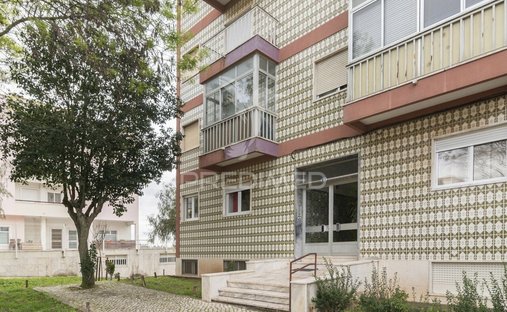 Apartment in Vialonga, Lisbon, Portugal 1