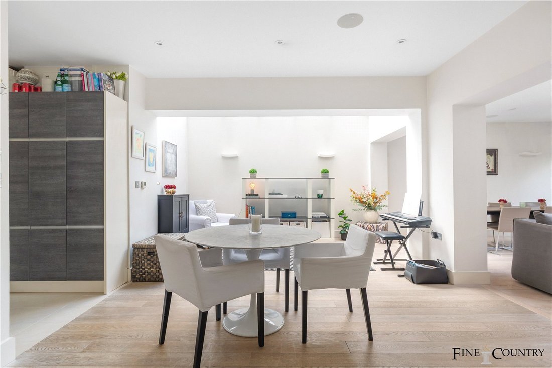 House in Brondesbury Park, Brent, England 4 - 17676853