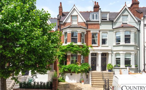 House in West Hampstead, Camden, England 1